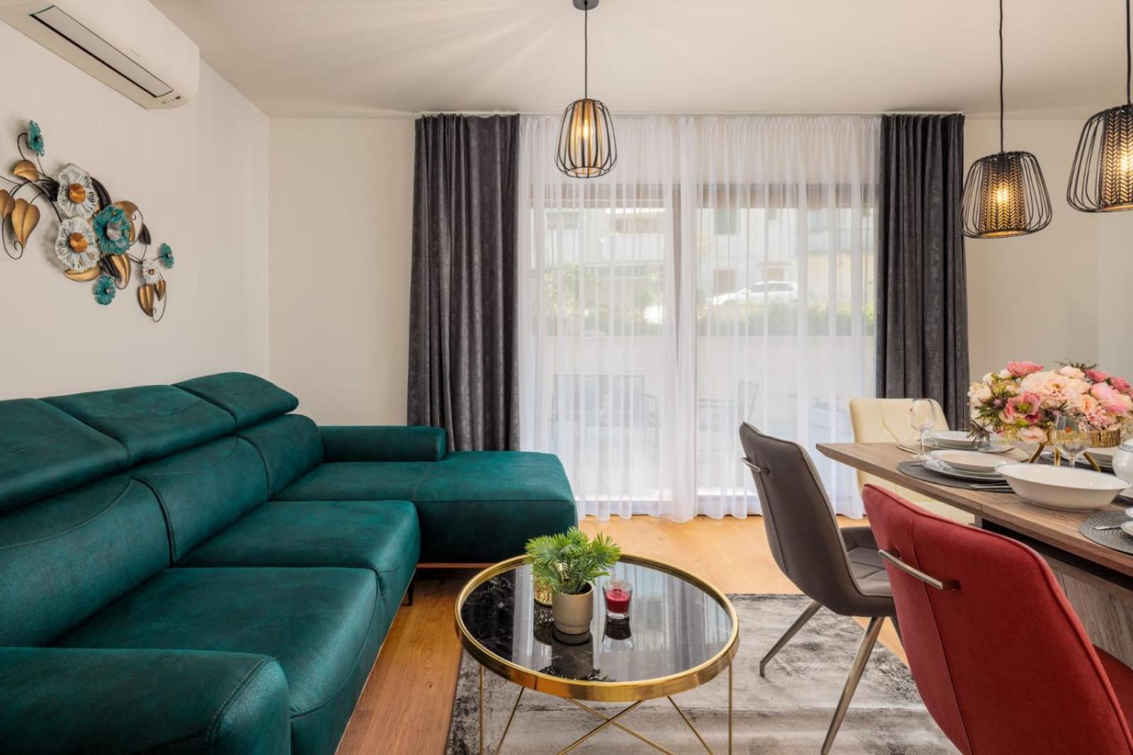 Apartman Mirela's Golden Luxury